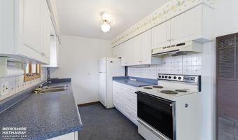 121 Buena Vista Ave, Cody, WY 82414