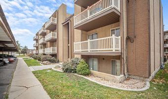 88 W 50 S Q17, Centerville, UT 84014