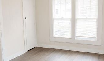 273 Holmesville Ave, Baxley, GA 31513