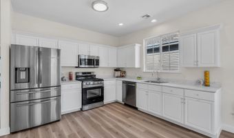 4 QUAIL Rd, Barnegat, NJ 08005
