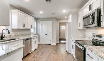 1127 S 19th St, Chickasha, OK 73018