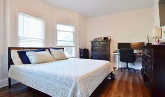 31 Avenue B, Bayonne, NJ 07002