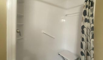 222 Guthrie Dr, Bardstown, KY 40004