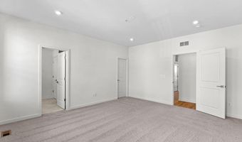 43841 VENETIAN Sq, Ashburn, VA 20147