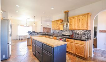 184 La Luz Gate Rd, Alamogordo, NM 88310