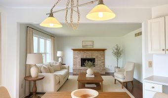 2341 Timbercrest Court Ct, Ann Arbor, MI 48103