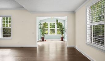 85 Brighton Dr, Aurora, OH 44202