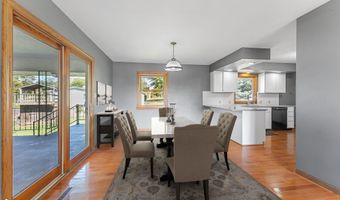 802 N Railroad St, Ainsworth, IA 52201