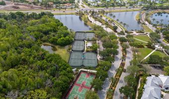 514 WINTERSIDE Dr, Apollo Beach, FL 33572