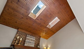 8032 Lancelot Dr, Anderson Twp., OH 45244