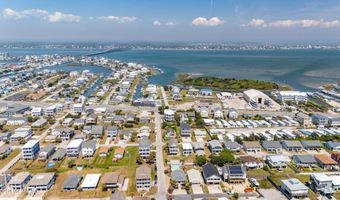 401 E Atlantic Blvd, Atlantic Beach, NC 28512