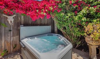 406 N Acacia Ave, Solana Beach, CA 92075