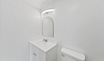 126 N MAIN St, Bridgeville, DE 19933