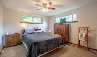 121 Florence Ave, Alliance, OH 44601
