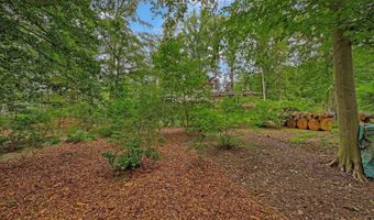 7400 BRADDOCK Rd, Annandale, VA 22003