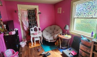 246 E 14th St, Baxter Springs, KS 66713