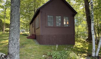4 N Shore Rd, Abbot, ME 04406