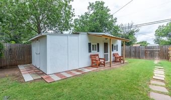 1910 Matador St, Abilene, TX 79605