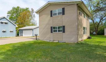 41 Astor Rd, Babbitt, MN 55706