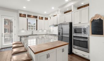 410 Rose Garden Ln, Alpharetta, GA 30009