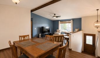 1208 Plum Ln, Aberdeen, SD 57401