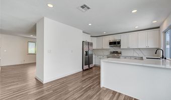 571 Greenbriar Townhouse Way, Las Vegas, NV 89121