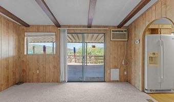 34820 S Desert Cv, Black Canyon City, AZ 85324