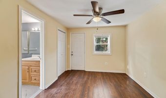 109 E REED Ave 1/2, Alexandria, VA 22305