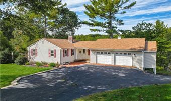 325 Lake Dr, Glocester, RI 02814