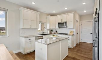 2390 OLD FAITHFUL Way, Cheyenne, WY 82009