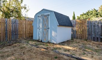 2007 17th Ave SW, Albany, OR 97321