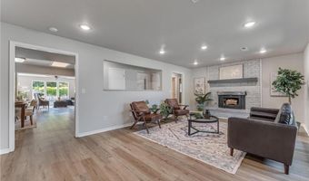 1902 SE Lawrence St, Bentonville, AR 72712