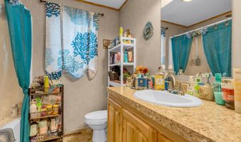 9 2nd St, Avenel, NJ 07001