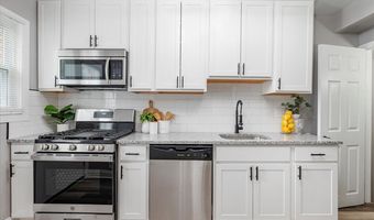 643 BRISBANE Rd, Baltimore, MD 21229
