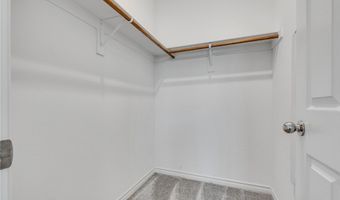 20 Barbara Ln 13, Las Vegas, NV 89183