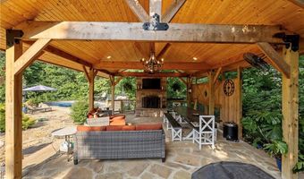 6 Leawood Pl, Bella Vista, AR 72715