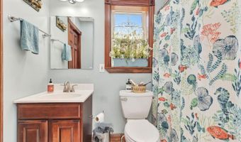 18321 Marlowes Dr, Aurora, IN 47001