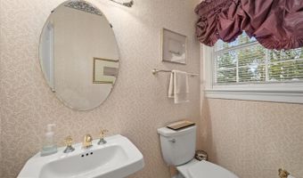 100 ASQUITHOAKS Ln, Arnold, MD 21012