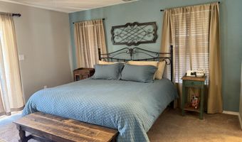 2103 W Currier Ave, Artesia, NM 88210