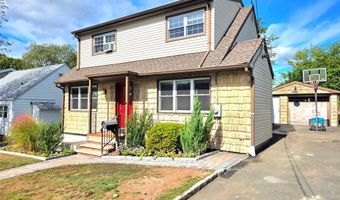 211 New Jersey Ave, Bergenfield, NJ 07621