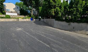 55 Lexington Ave, North Providence, RI 02904