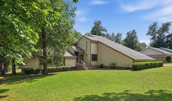 2206 Ashford Dr, Albany, GA 31721