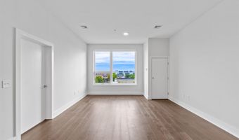 260 AVENUE E 209, Bayonne, NJ 07002
