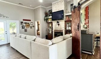 603 Oakwood Pl, Carlsbad, NM 88220