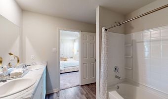 154 Meadow Dr, Beebe, AR 72012