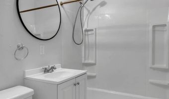 1785 Sewell St, Alexander City, AL 35010