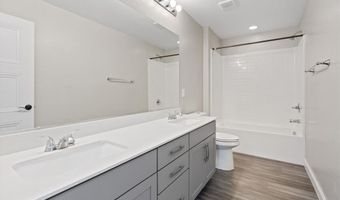 10058 Matter Overlook Dr, Las Vegas, NV 89178