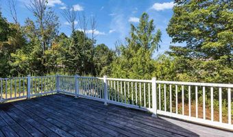 377 High St, Candia, NH 03034