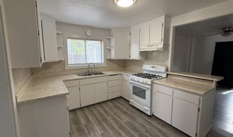 1715 School St, Anderson, CA 96007