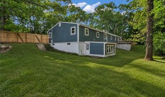 115 Hill Top Dr, Johnston, RI 02919